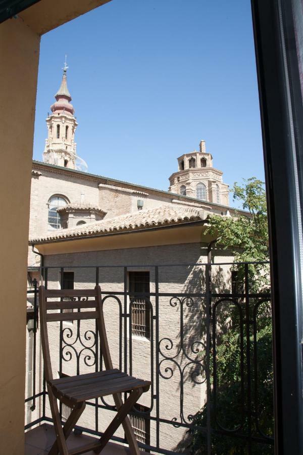 Dean Dos Catedrales Apartment ซาราโกซา ภายนอก รูปภาพ