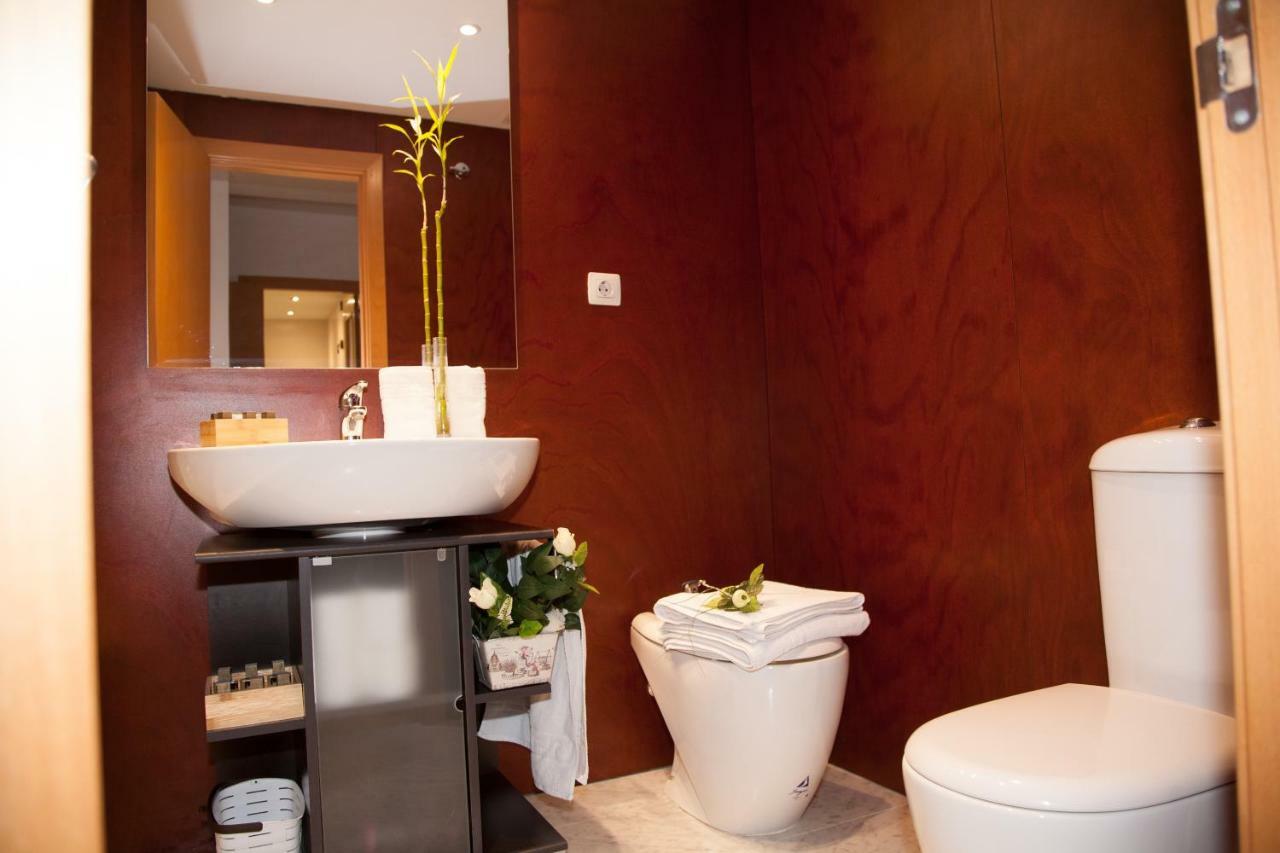 Dean Dos Catedrales Apartment ซาราโกซา ภายนอก รูปภาพ